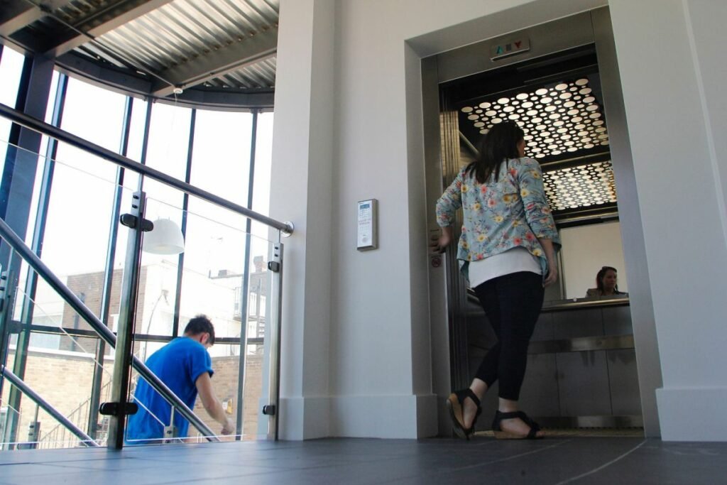 4ff9333e6062102d668a9c4fc56f1183