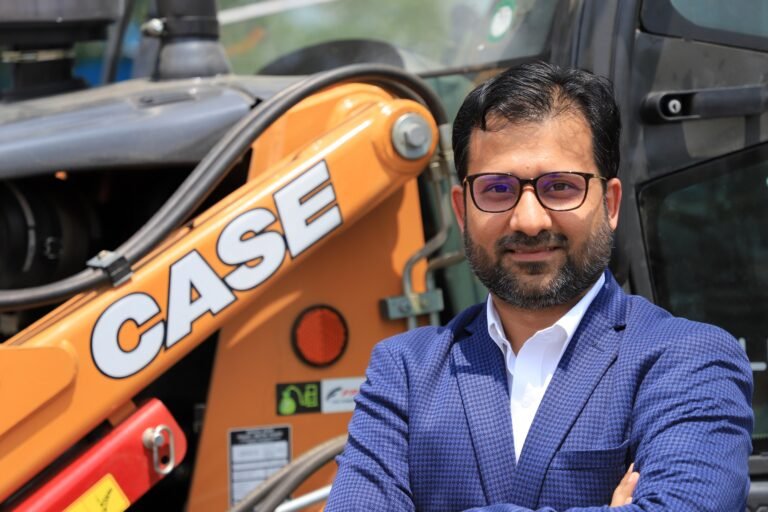 Mr. Shalabh Chaturvedi Managing Director India and SAARC – CASE Construction Equipment