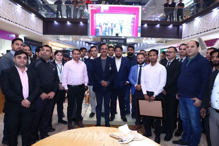 Gaur Central Mall 10 year celebration