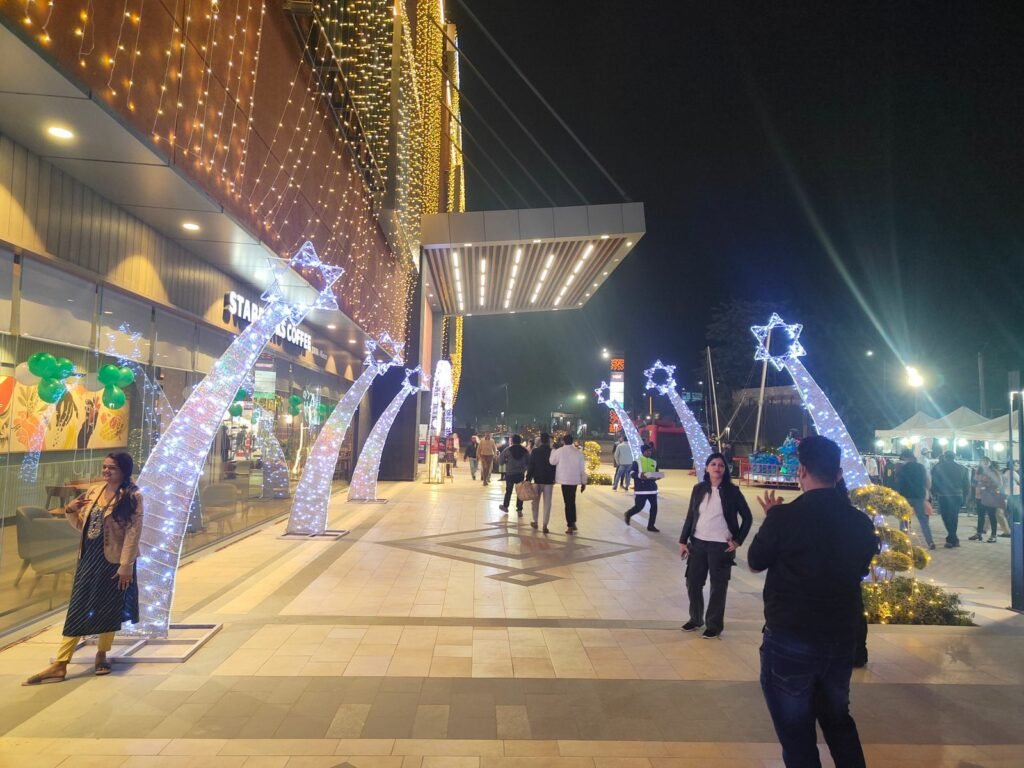 Urban Square Mall