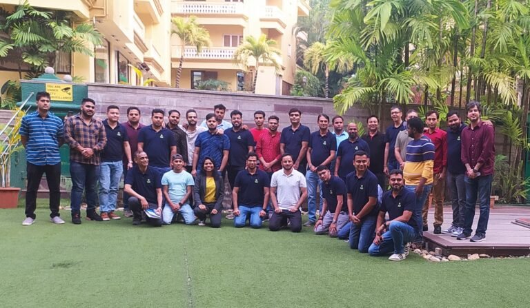 Bandhoo Team