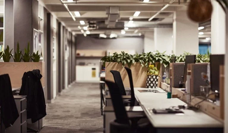 Occupiers across major markets willing to pay higher rents for quality office Report f