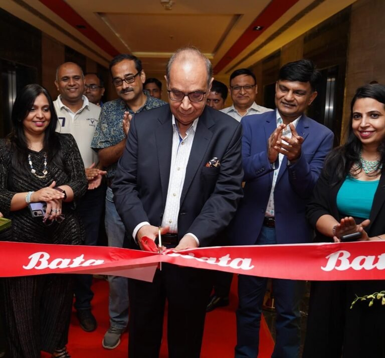 Ashwani Windlass Chairman Bata India and Gunjan Shah MD and CEO Bata India at the inauguration of the new Bata India headquarters 1