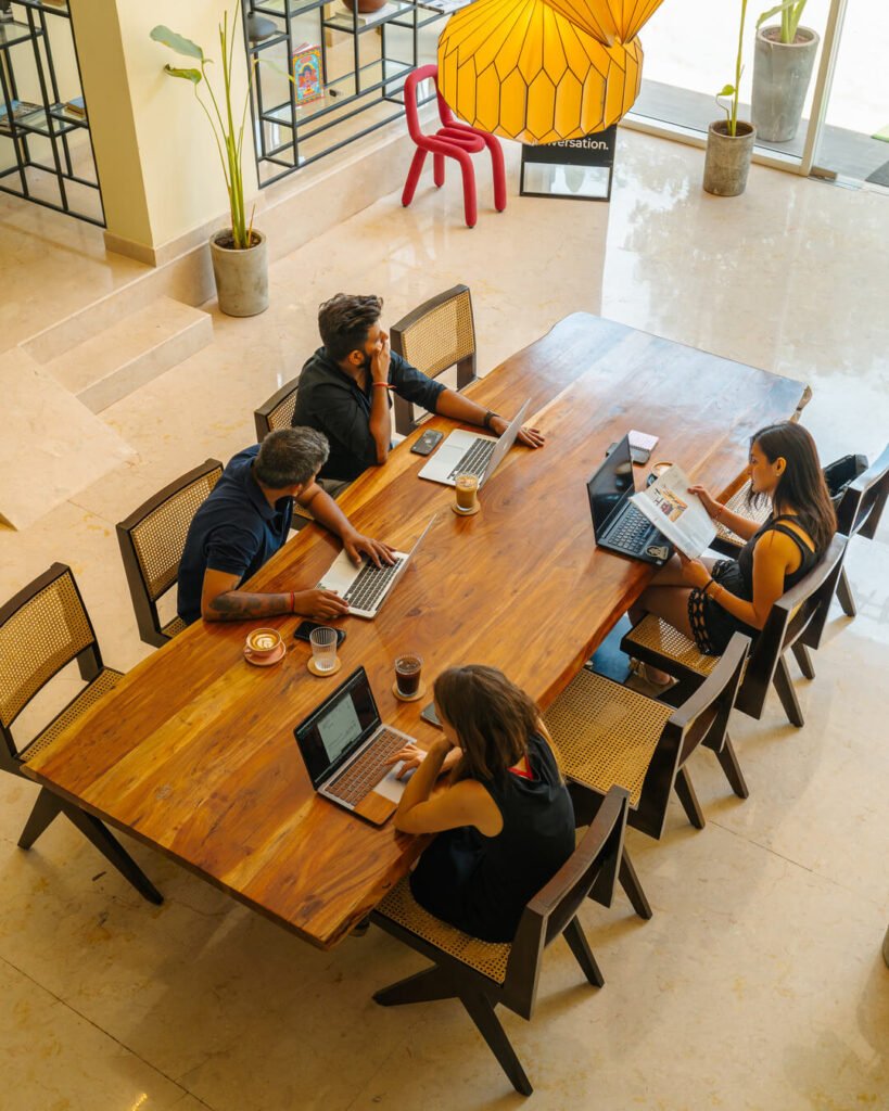 Minimalist Coworking 1 1