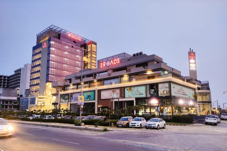 Reach 3 Road Gurgaon sector 70