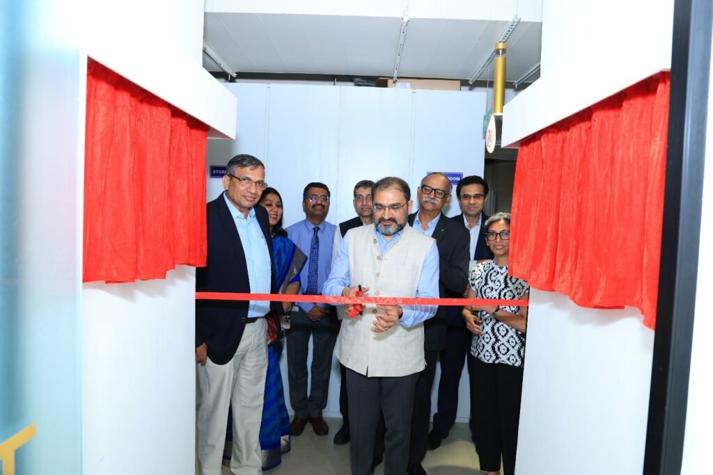 SEBI Executive Director Pramod Rao inaugurates new office of Indian REITs Association and Bharat InvITs Association