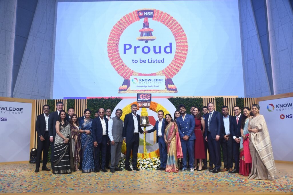 Mr. Tuhin Parikh Head of Real Estate India Blackstone Mr. Bijay Agarwal Managing Director Sattva Group and Mr. Sriram Krishnan Chief Business Development Officer NSE along with other membe