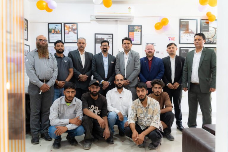 Office Inauguration Picture 3 1024x683 1