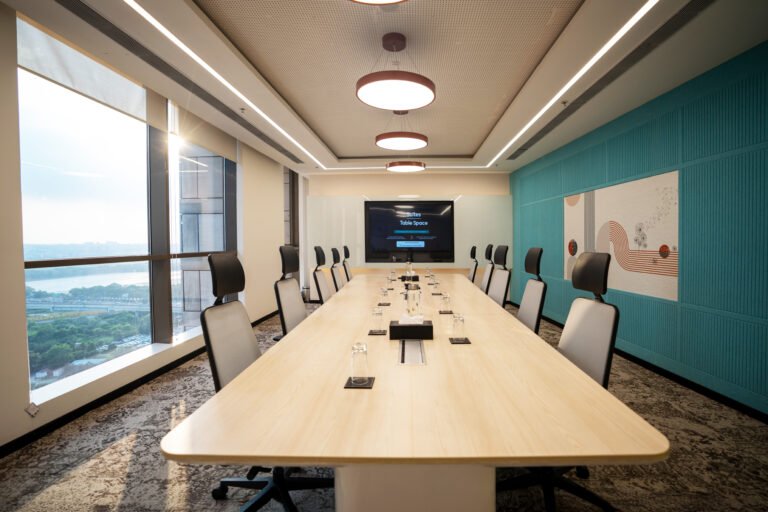 Table Space Meeting Room
