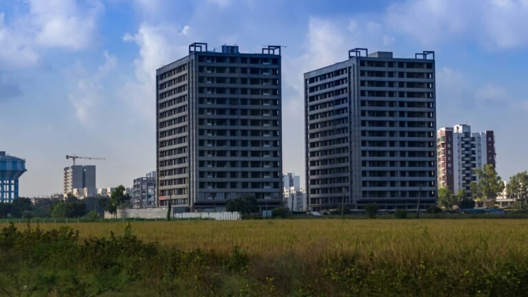 vd photography PJRMmvEVpj8 unsplash 1736492564134 1760533859230