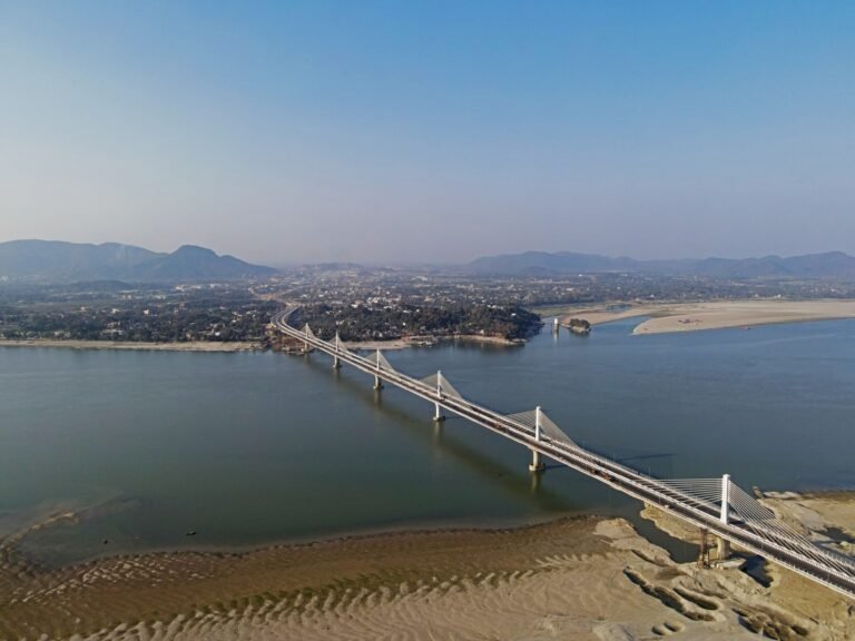 Image Guwahati–North Guwahati Bridge