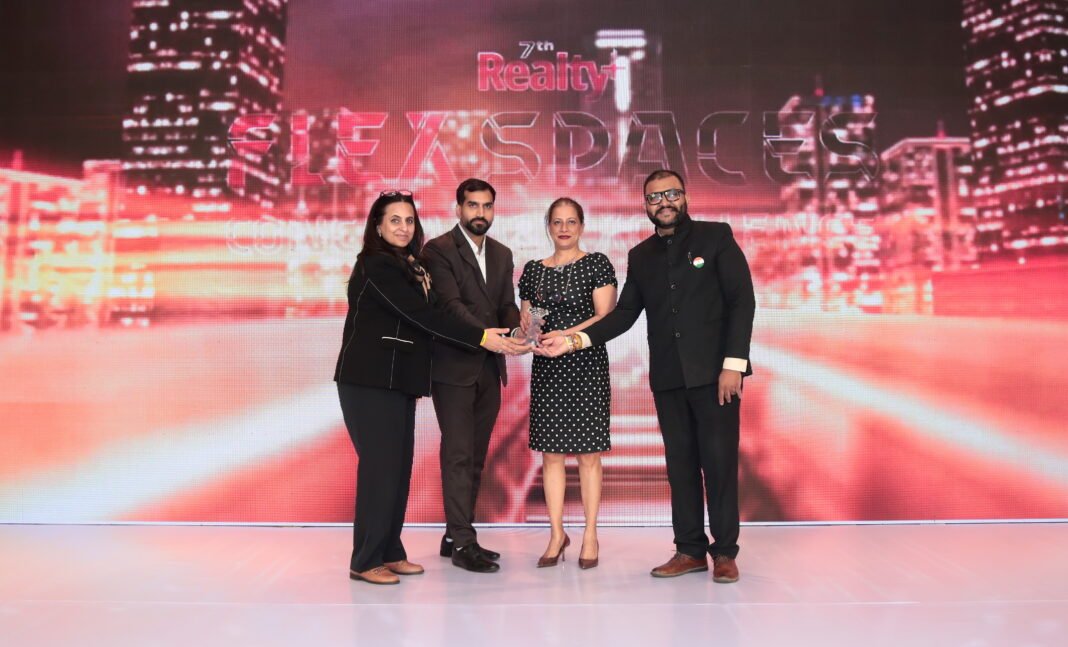 Award picture scaled