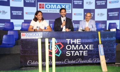 L to R Harmanpreet Kaur Mohit Goel MD Omaxe Avneet Soni Business Head Omaxe 4.jpg
