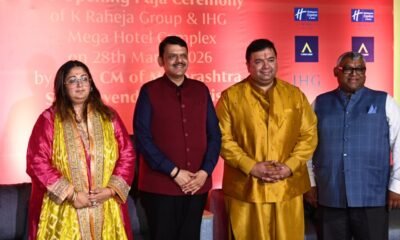 Vijayta Raheja, Nikhil K Raheja (Managing Director of the hotel company - Ms SPHPL), Hon. CM of Maharashtra Shri Devendra Fadnavis Ji and Sudeep Jain, Managing Director (South West Asia), IHG Hotels & Resorts