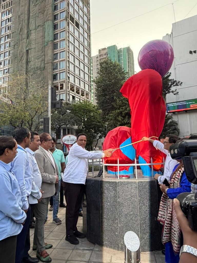 Maharashtra Minister Ashish Shelar Unveils ‘The Five Elements’ Art Installations in Bandra West to Celebrate Local Heritage 