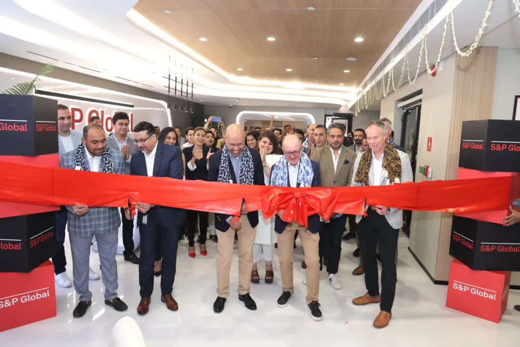 Inauguration Ribbon cutting