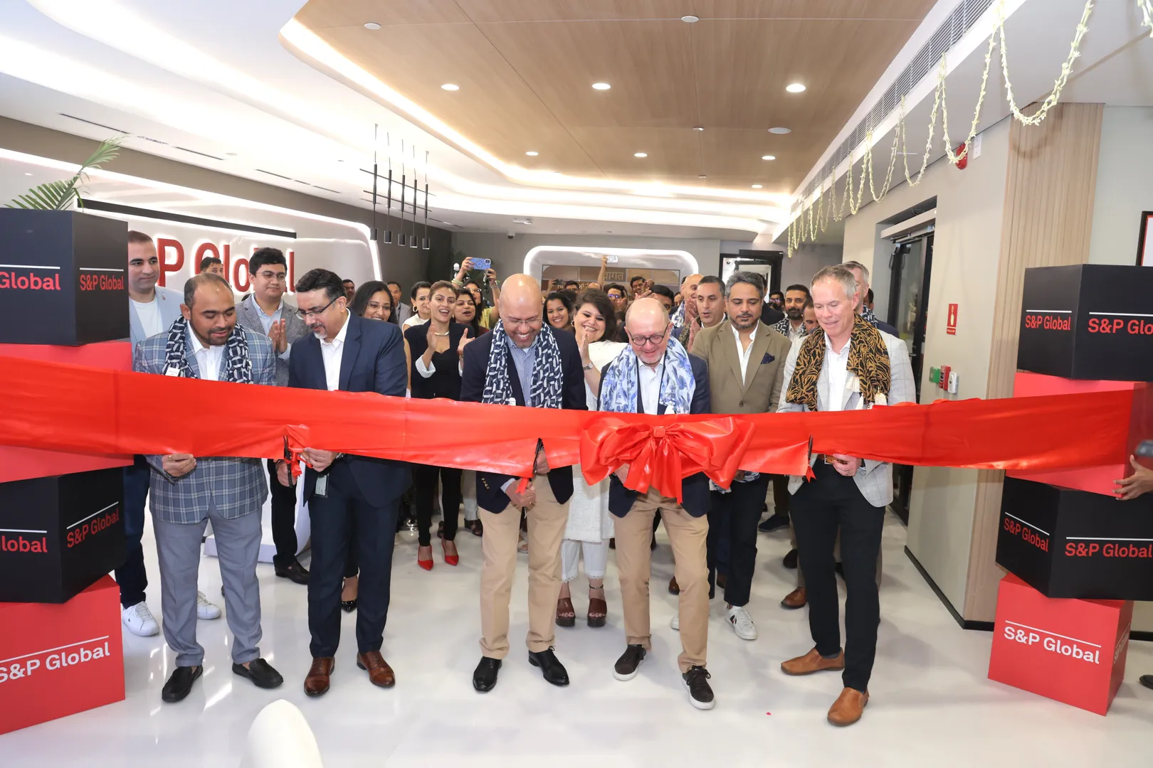 Inauguration Ribbon cutting