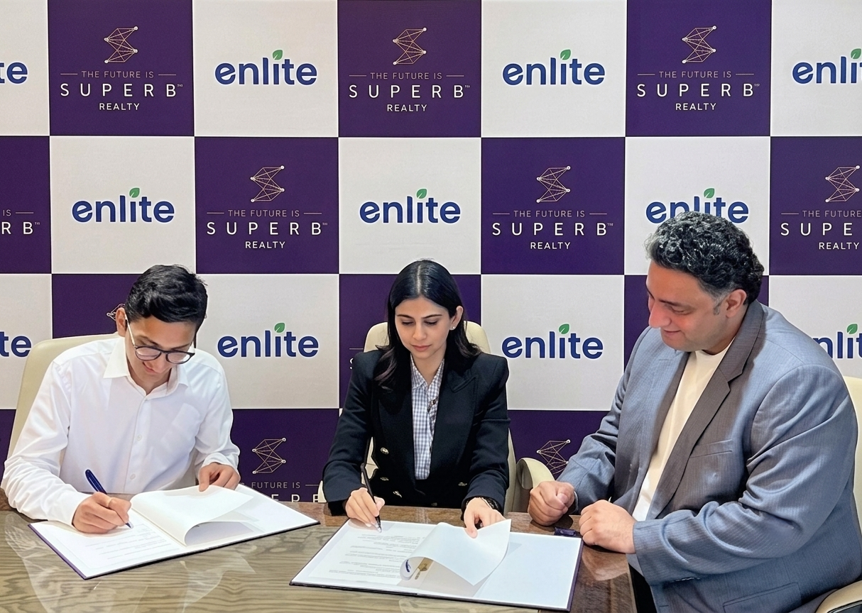Mou Enlite X Superb Realty