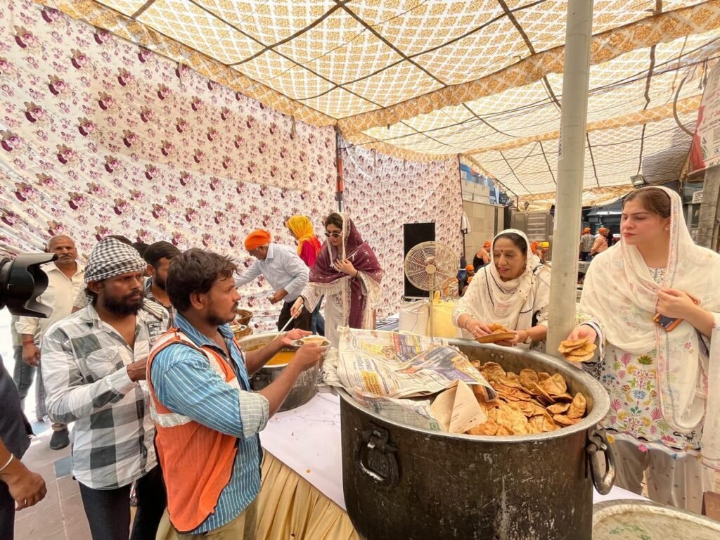 Sikka Charitable Trust Organises Chabeel Seva and Guru Ka Langar to Mark Martyrdom Day of Guru Arjan Dev Ji 1 Sikka Image 2