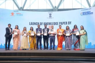 launch of knowledge paper by JLL.JPG 1