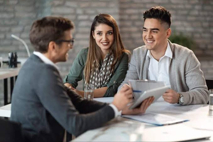 Choosing the Right Builder in Noida: Homebuyer's Guide for 2026