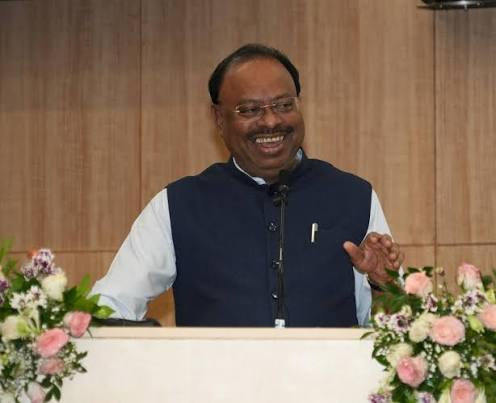 Maharashtra Launches Three New Model Sub-Registrar Offices in Mumbai, Navi Mumbai, and Nagpur 2 image 245